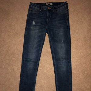 ZARA Skinny Jeans